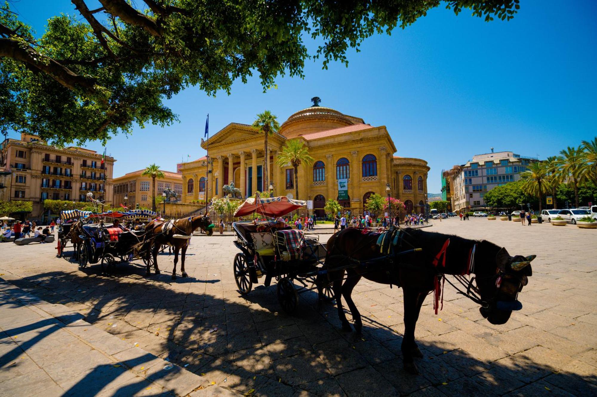 Pensión Le Stanze Dei Tesori - Luxury Palermo
